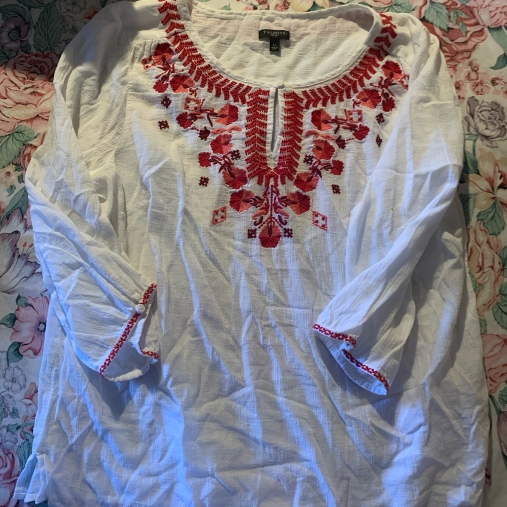 Talbots White Blouse with Red Embroidery Size Large P